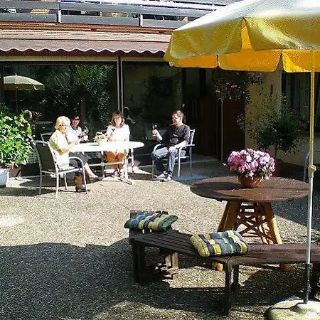 Hotel Markgraf-Garni 3*